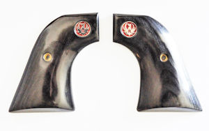 Black Diamond  Smooth Grips for Ruger Montado and New Vaquero